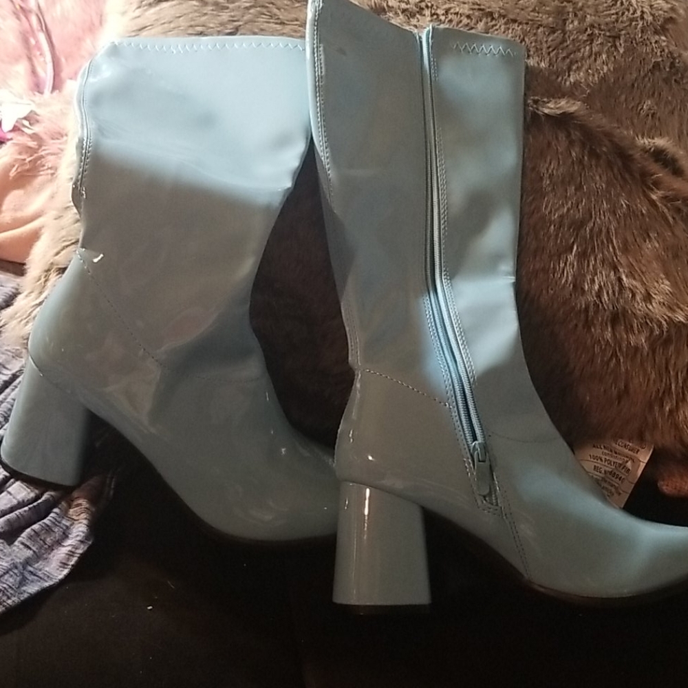 Gogo boots